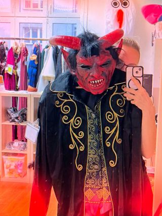 Tak co děti, byly jste hodné? #mikulas #cert #andel #kostym #pujcovna #ostrava #pujcovnakostymu